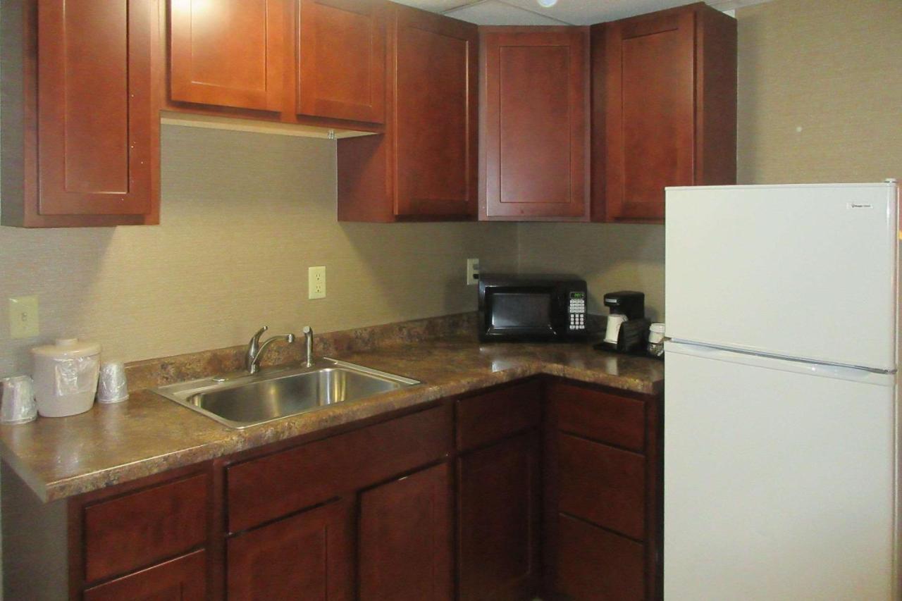 Quality Inn & Suites Owego Esterno foto